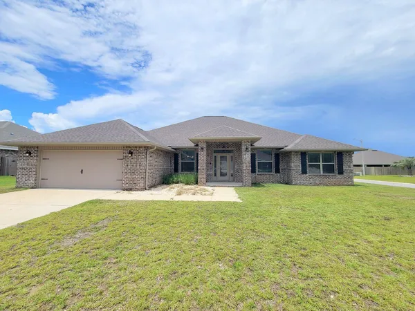 $2,470 | 5221 Gaineswood Drive, Milton, FL 32583