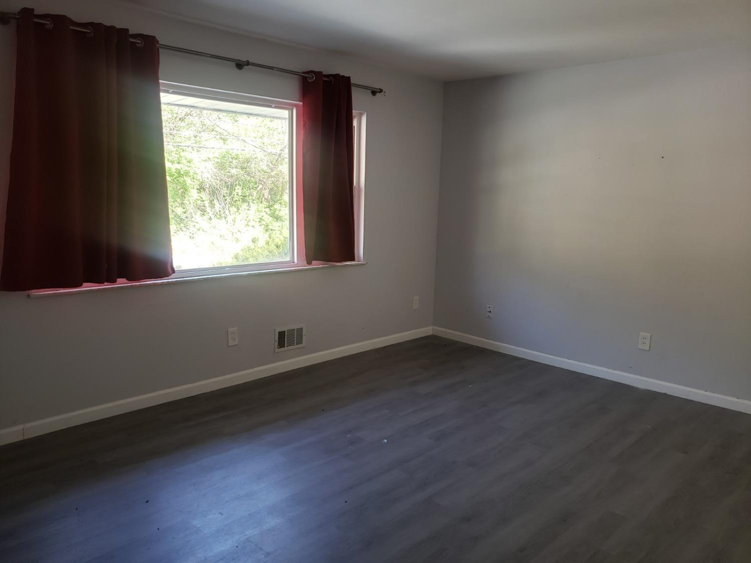 4123 Delhi Road Cincinnati, OH 45204 - Photo 9 of 17 Gallery Image 9