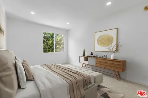 $899,000 | 10465 Eastborne Avenue, Unit 206, Los Angeles, CA 90024