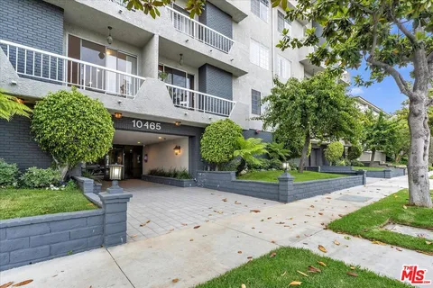 $989,000 | 10465 Eastborne Avenue, Unit 206, Los Angeles, CA 90024