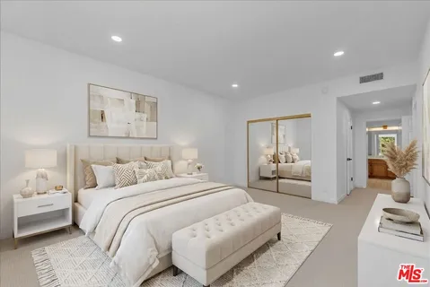 $899,000 | 10465 Eastborne Avenue, Unit 206, Los Angeles, CA 90024