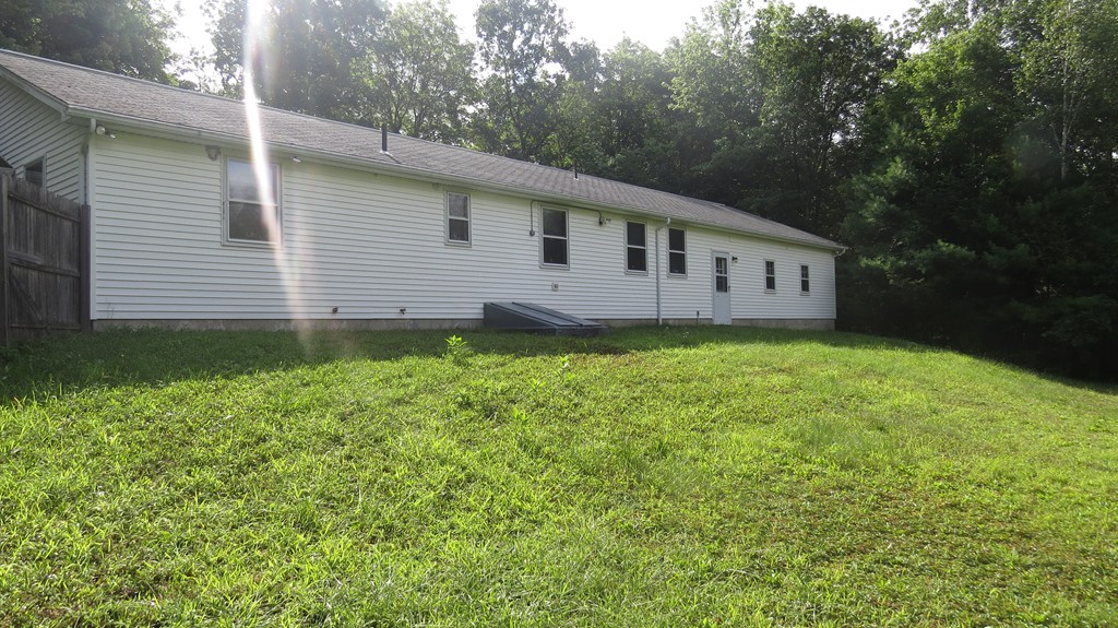 235 Devils Lane Warren, MA 01010 - Photo 5 of 30 Gallery Image 5