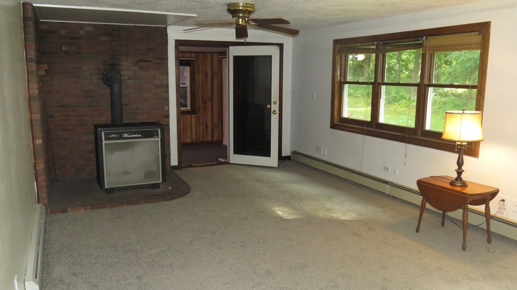 235 Devils Lane Warren, MA 01010 - Photo 8 of 30 Gallery Image 8