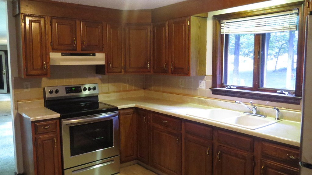 235 Devils Lane Warren, MA 01010 - Photo 10 of 30 Gallery Image 10