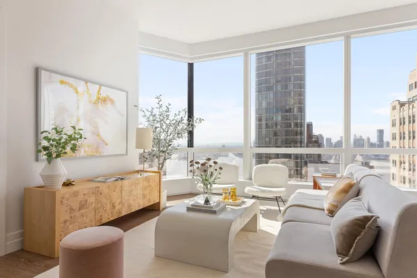 $2,999,000 | Undisclosed Address | Financial District