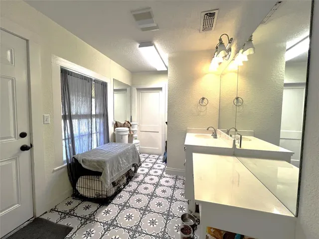 $239,900 | 1107 North Ave G, Haskell, TX 79521