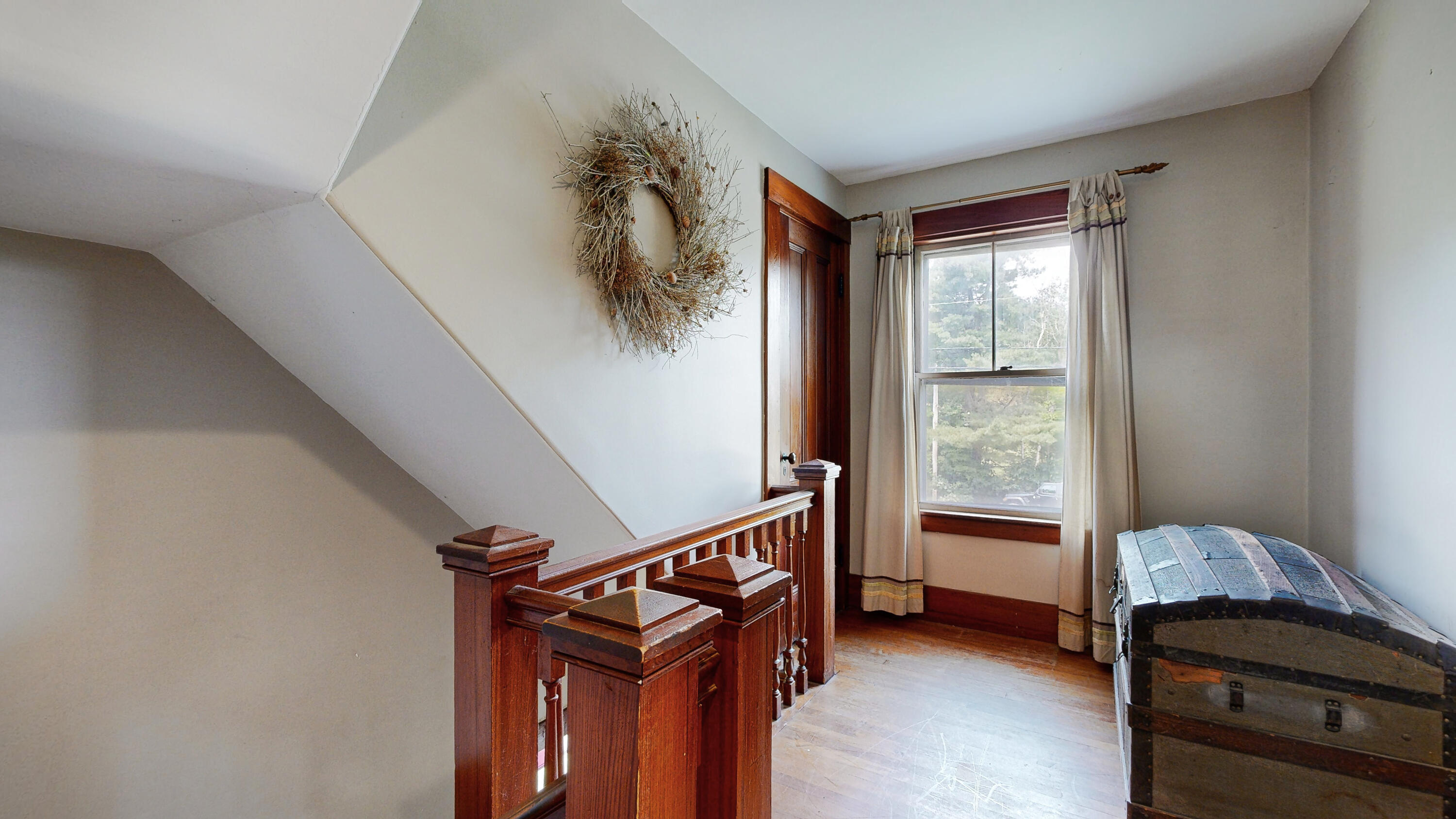 356 Alfred Road Kennebunk, ME 04043 - Photo 38 of 56 Upstairs Hallway