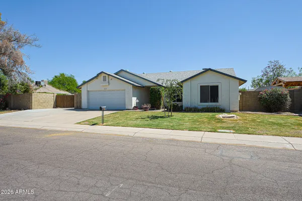 $399,000 | 6609 North 82nd Avenue, Glendale, AZ 85303