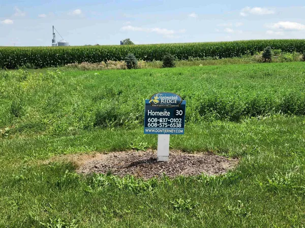 $99,000 | 819 Capitol Drive, Dane, WI 53529