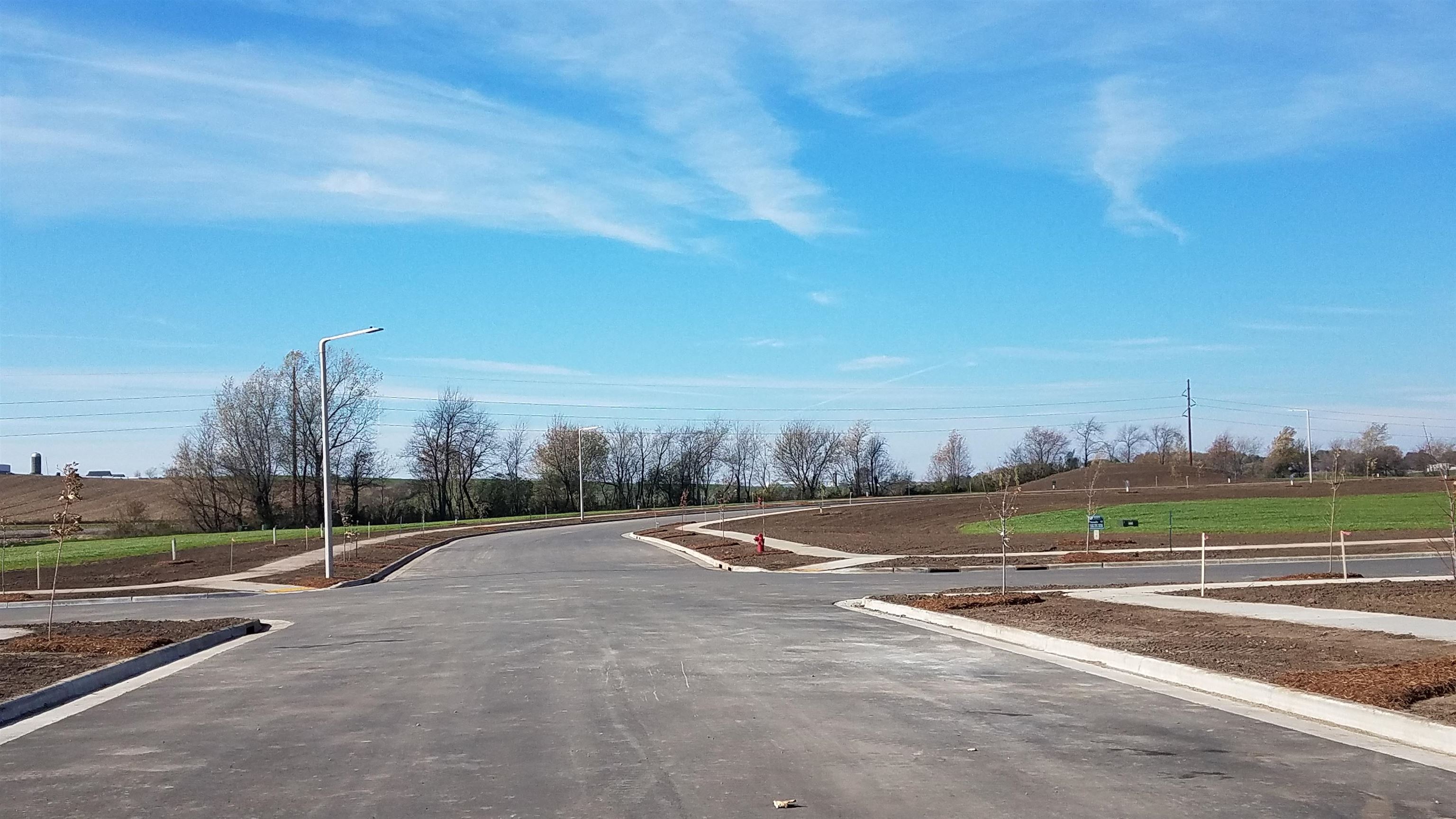 819 Capitol Drive Dane, WI 53529 - Photo 17 of 30