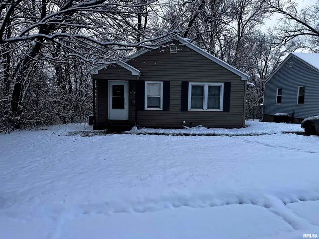 $43,000 | 3000 West Wiswall Street, Peoria, IL 61605