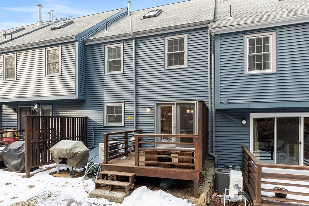 2 Oak Ridge Drive, Unit 3 Maynard, MA 01754 - Photo 32 of 39 Gallery Image 32