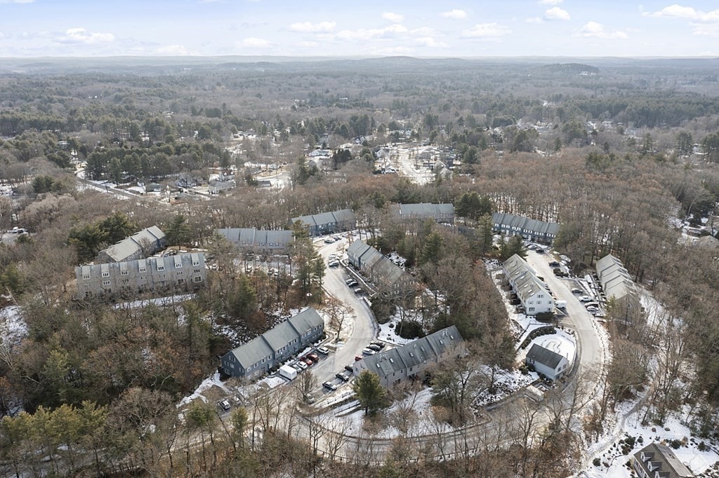 2 Oak Ridge Drive, Unit 3 Maynard, MA 01754 - Photo 33 of 39 Gallery Image 33