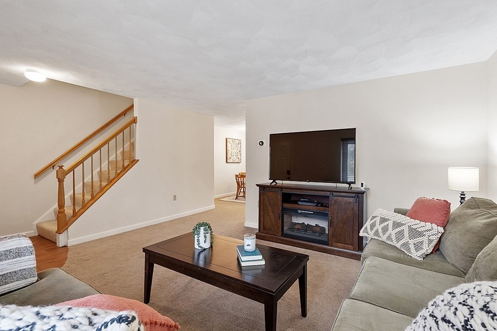 2 Oak Ridge Drive, Unit 3 Maynard, MA 01754 - Photo 6 of 39 Gallery Image 6