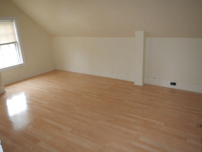6 Maple Street Hallowell, ME 04347 - Photo 21 of 27 New laminate flooring and a fresh...
