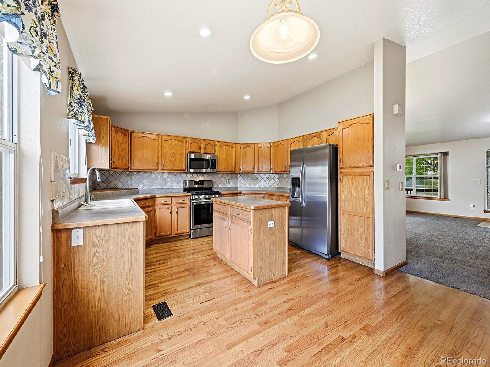 8278 South Reed Way Littleton, CO 80128 - Photo 10 of 30