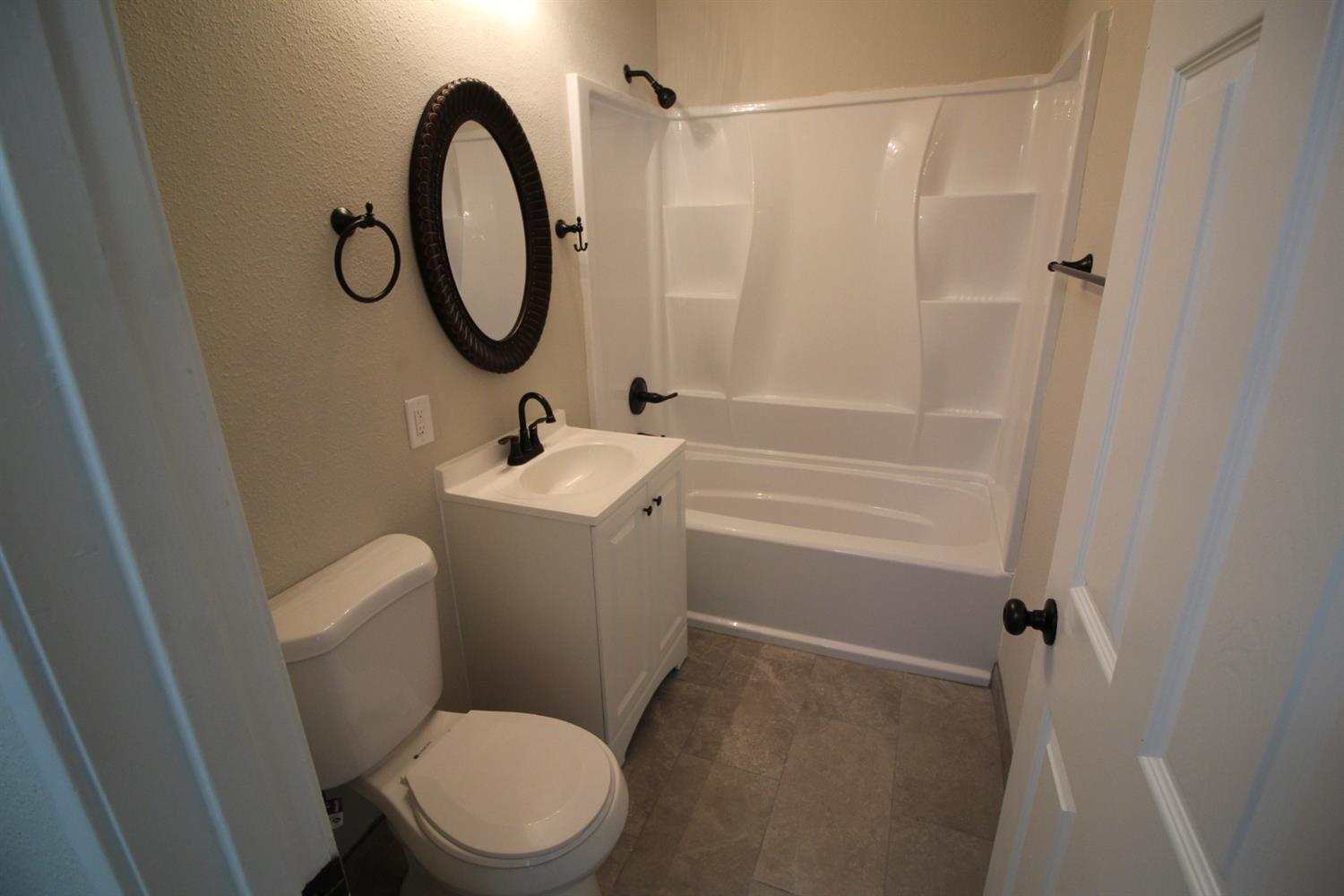 912 T Street Merced, CA 95341 - Photo 21 of 30 Gallery Image 21