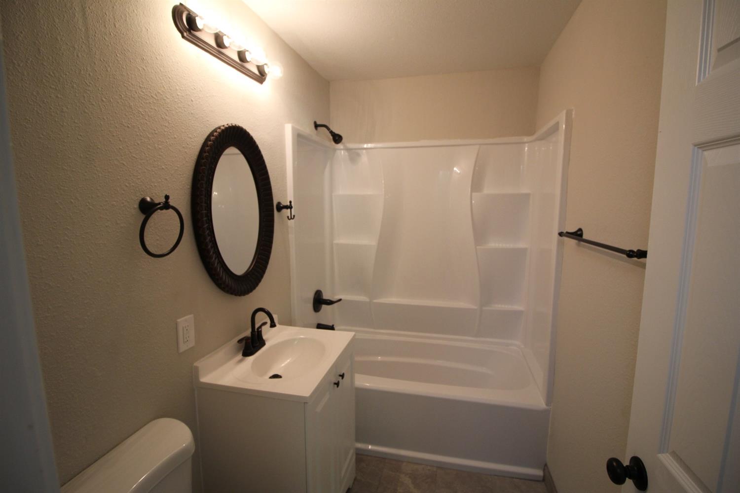 912 T Street Merced, CA 95341 - Photo 22 of 30 Gallery Image 22