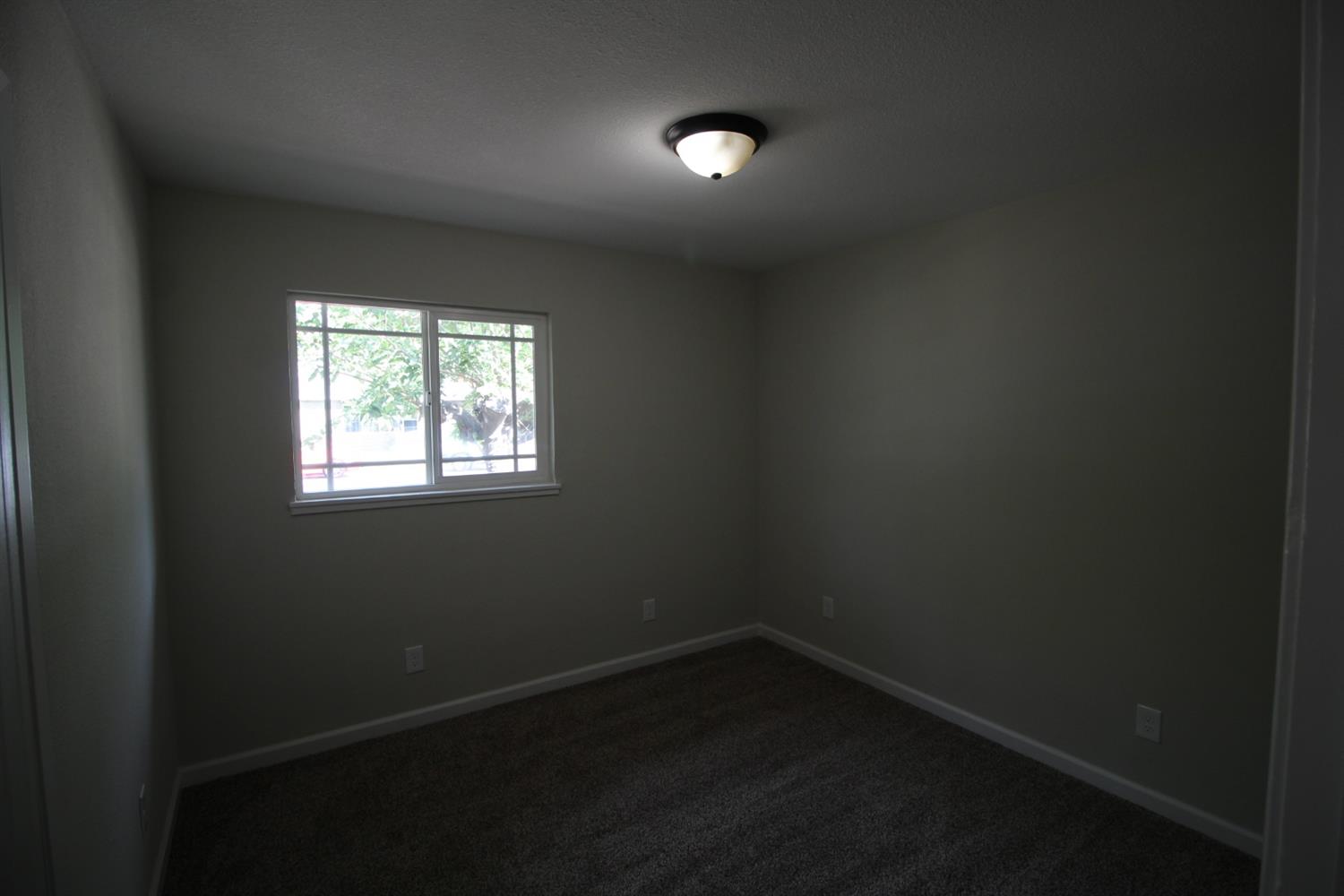 912 T Street Merced, CA 95341 - Photo 23 of 30 Gallery Image 23