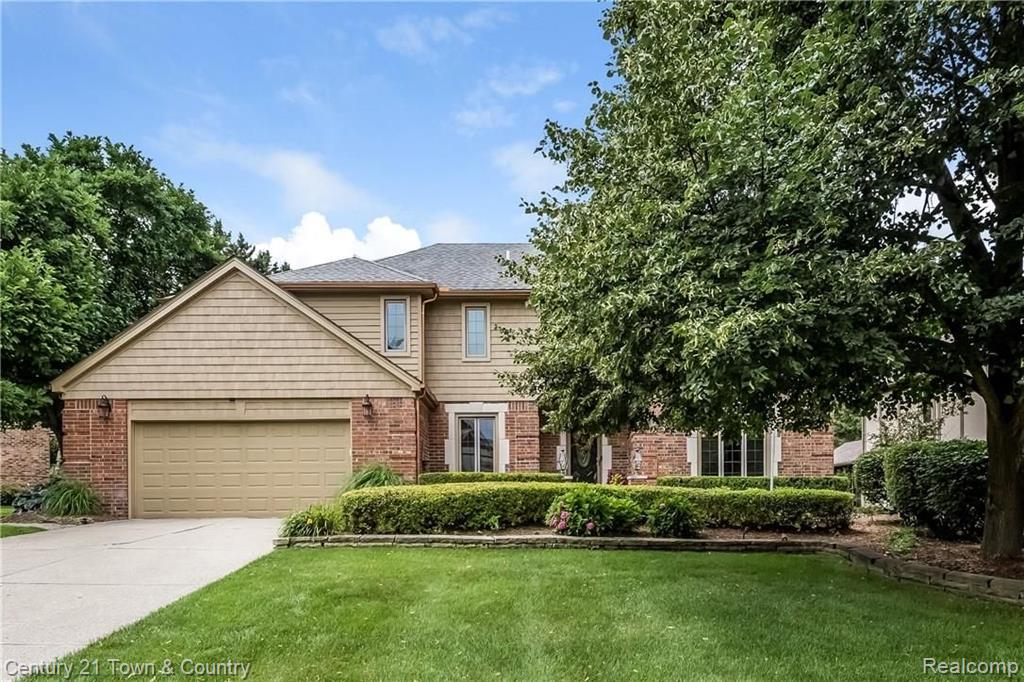545 Sunlight Drive Rochester Hills, MI 48309 - Photo 3 of 68
