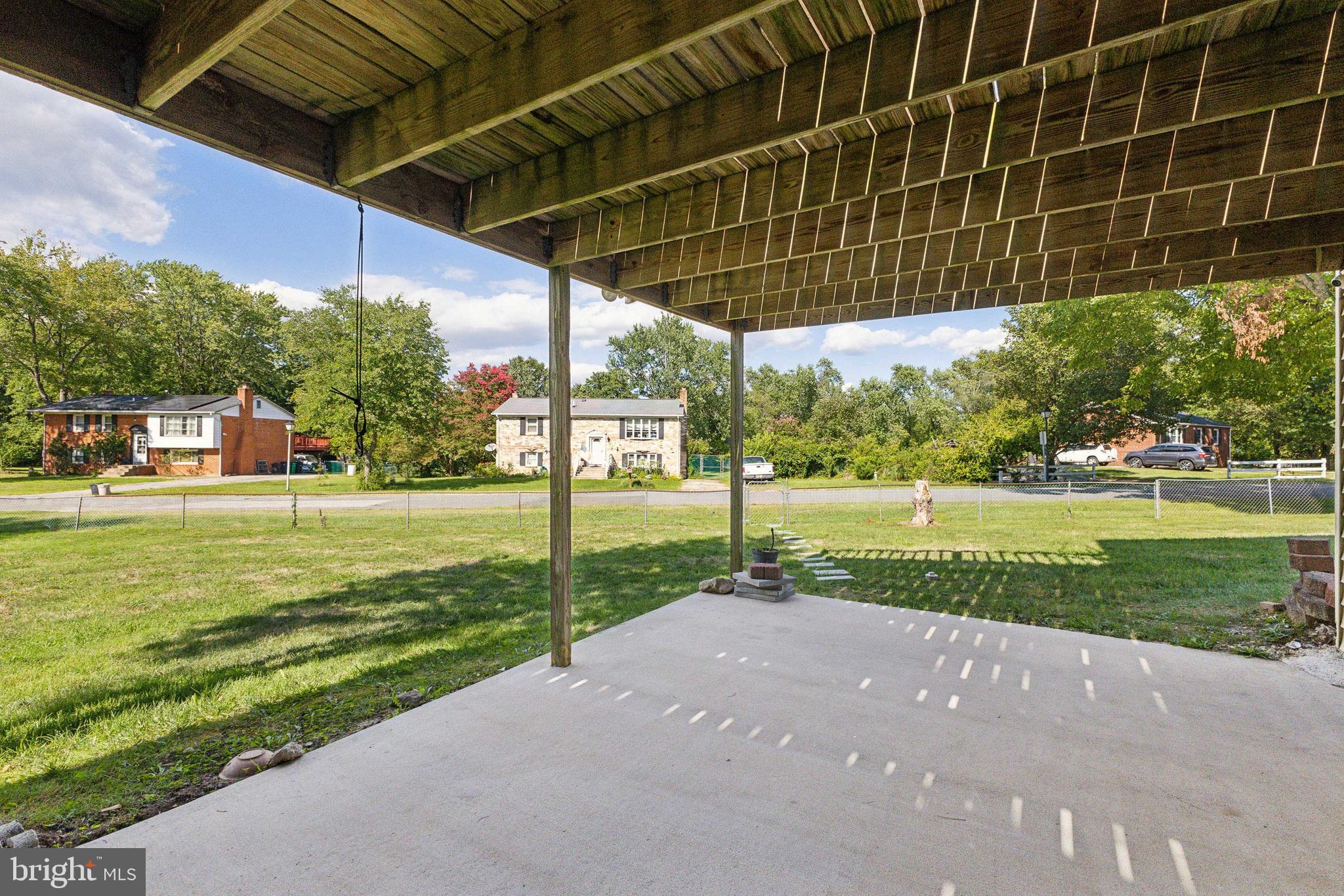 6604 Woodley Road Clinton, MD 20735 - Photo 11 of 15