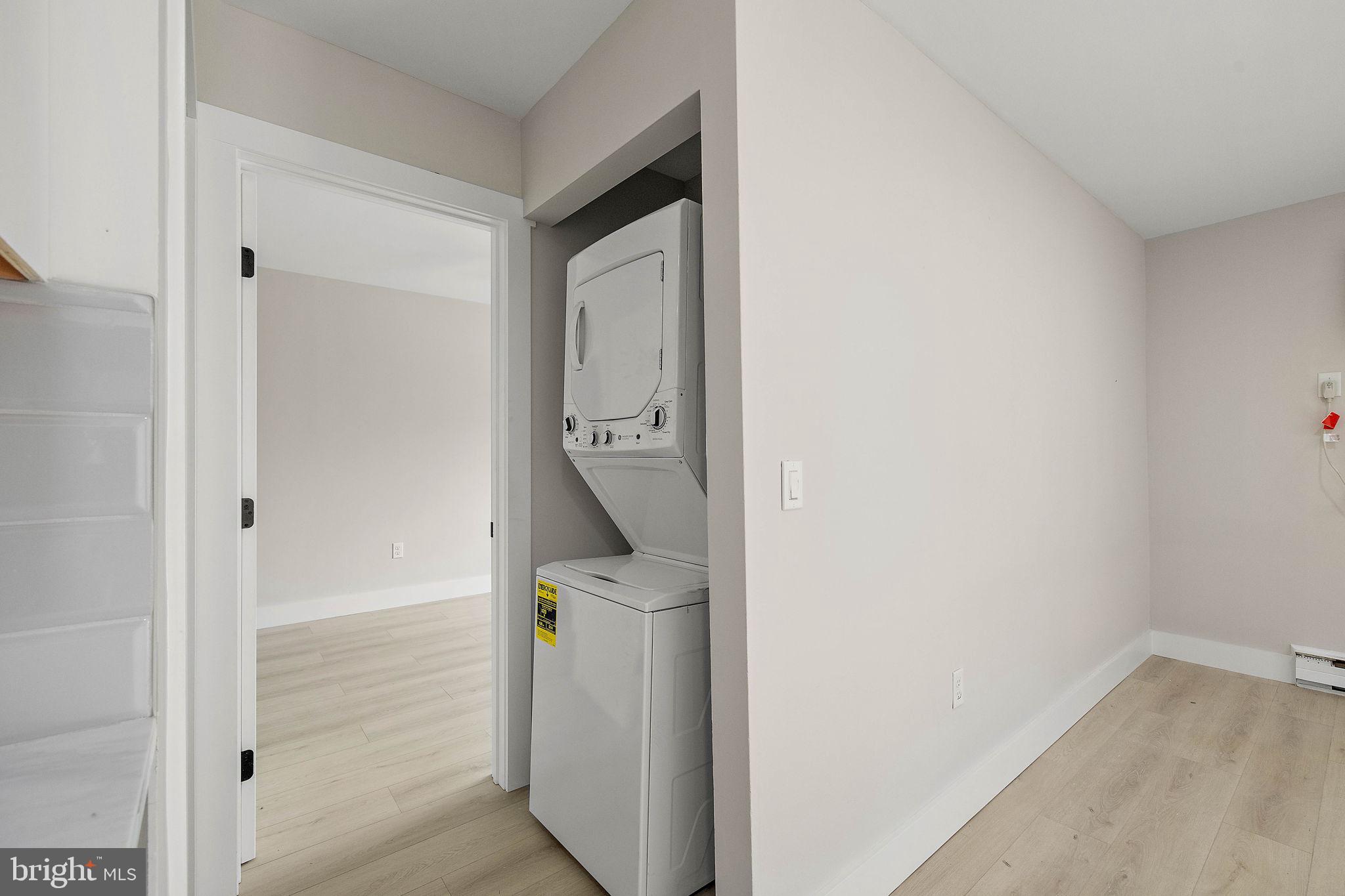 200 Brandywine Boulevard, Unit C7 Wilmington, DE 19803 - Photo 12 of 16 wooden floor in an empty room