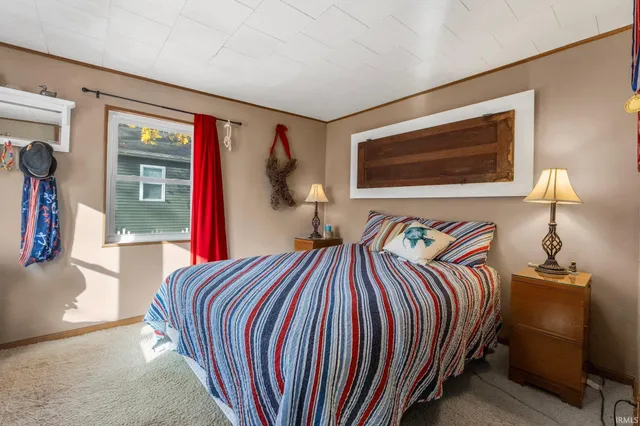 $345,000 | 85 EMS B42E Lane, Leesburg, IN 46538