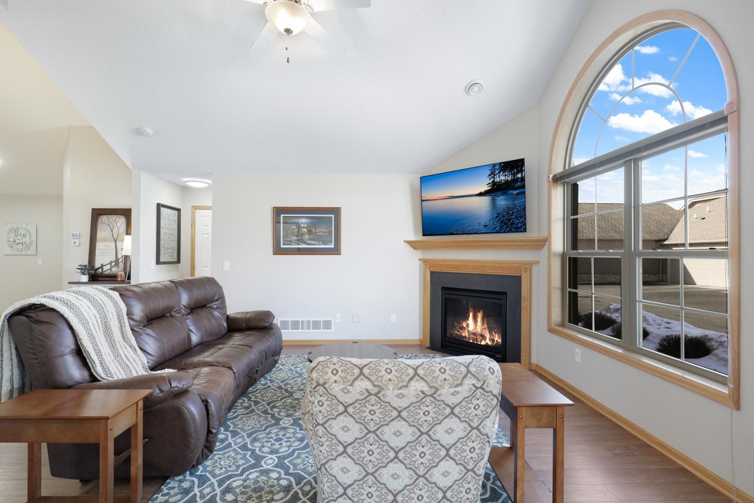 24027 Rivers Edge Road Rogers, MN 55374 - Photo 4 of 43