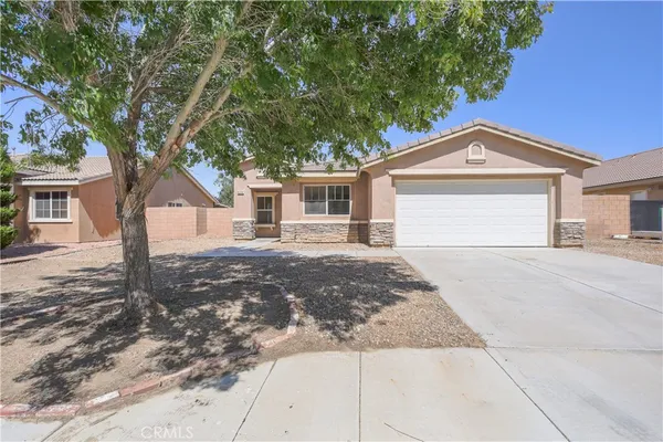$399,000 | 45704 Palm Lane, Lancaster, CA 93535