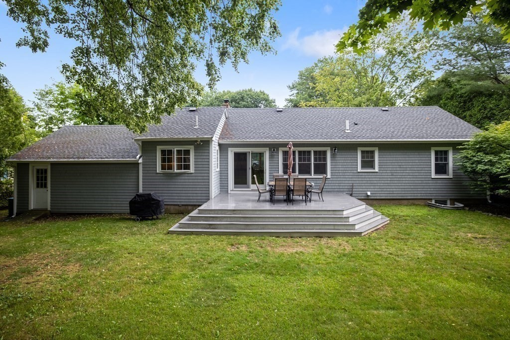 25 May Street Marblehead, MA 01945 - Photo 2 of 29