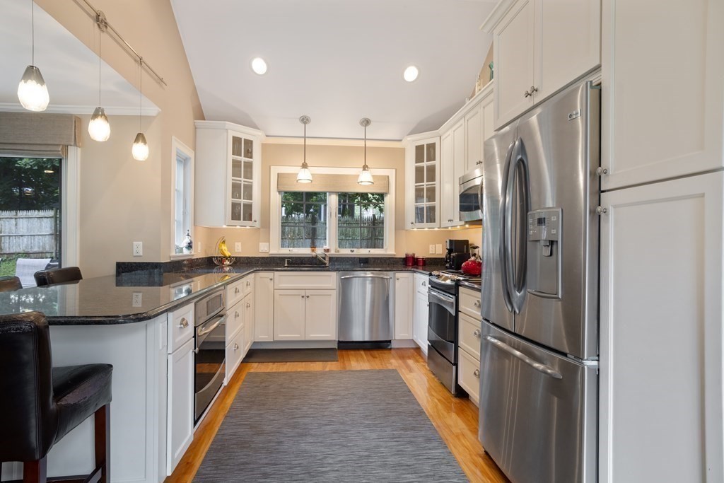 25 May Street Marblehead, MA 01945 - Photo 9 of 29
