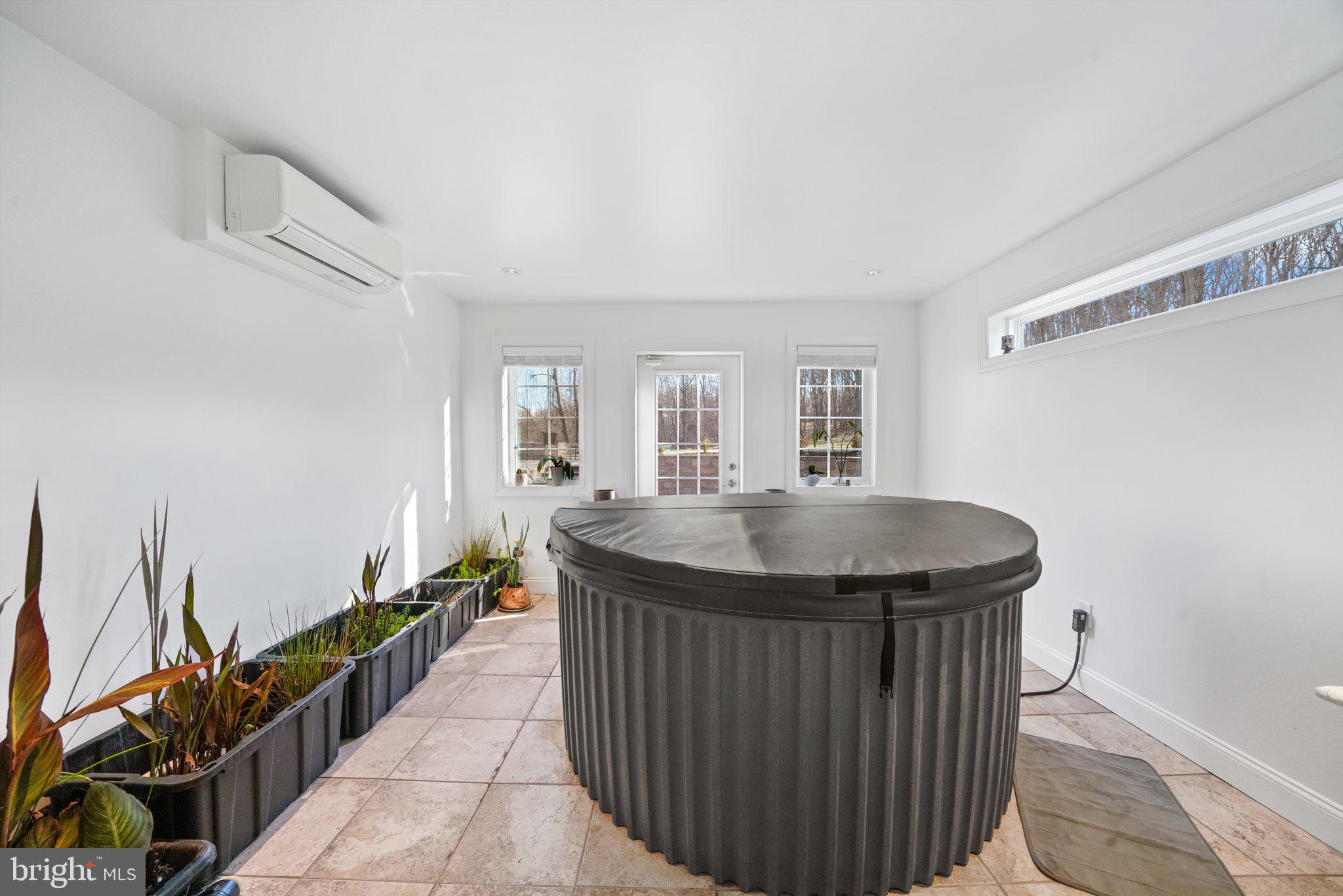 920 Horseshoe Pike Downingtown, PA 19335 - Photo 23 of 76