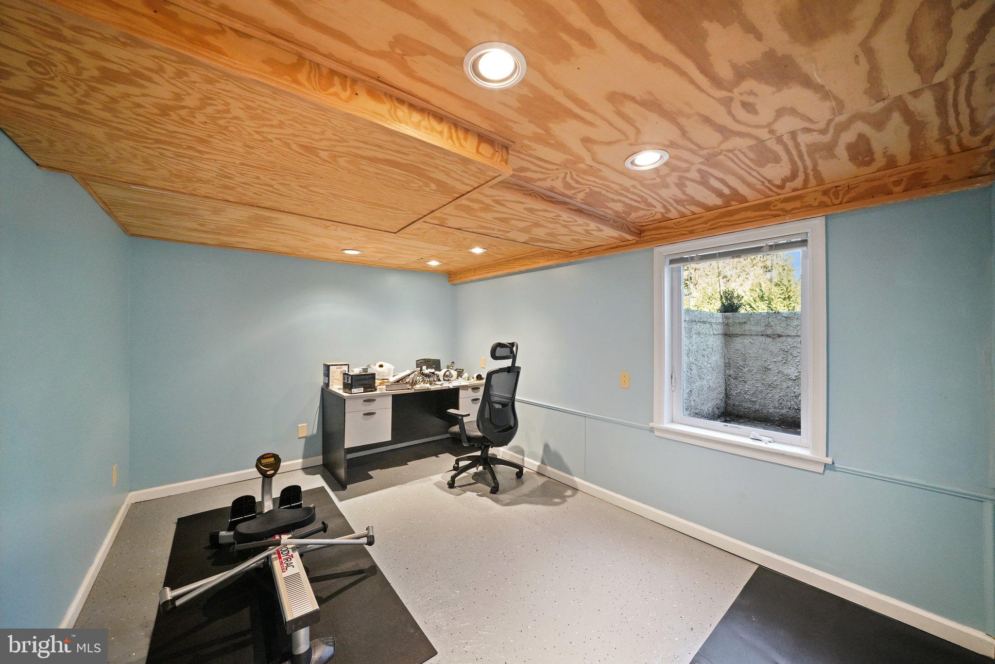 920 Horseshoe Pike Downingtown, PA 19335 - Photo 26 of 76