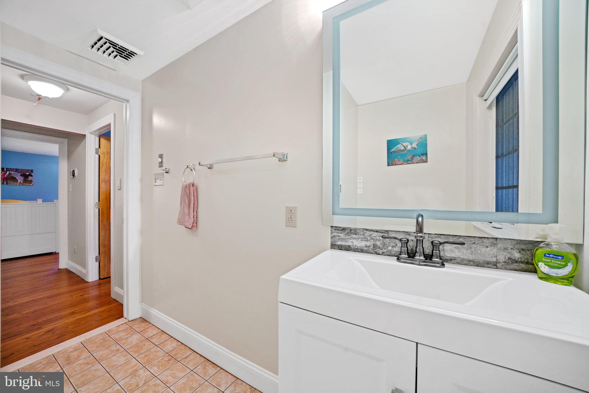 920 Horseshoe Pike Downingtown, PA 19335 - Photo 29 of 76