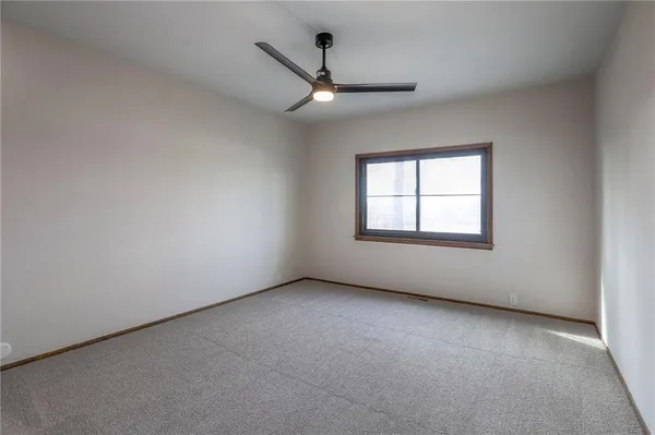 $136,900 | 468 West 104th Street, Unit A, Kansas City, MO 64114