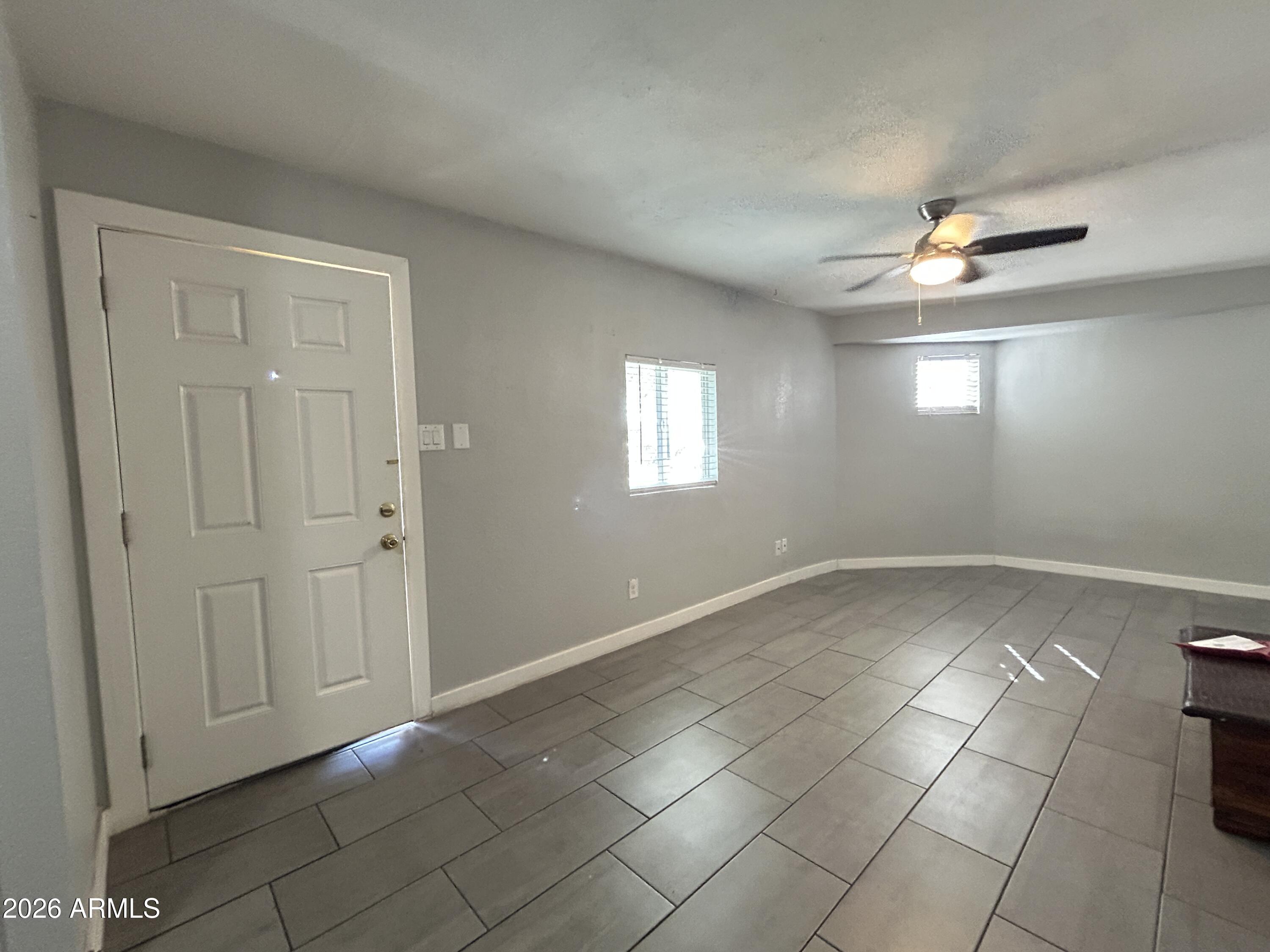 9618 North 5th Street, Unit 1 Phoenix, AZ 85020 - Photo 2 of 11 IMG_9615