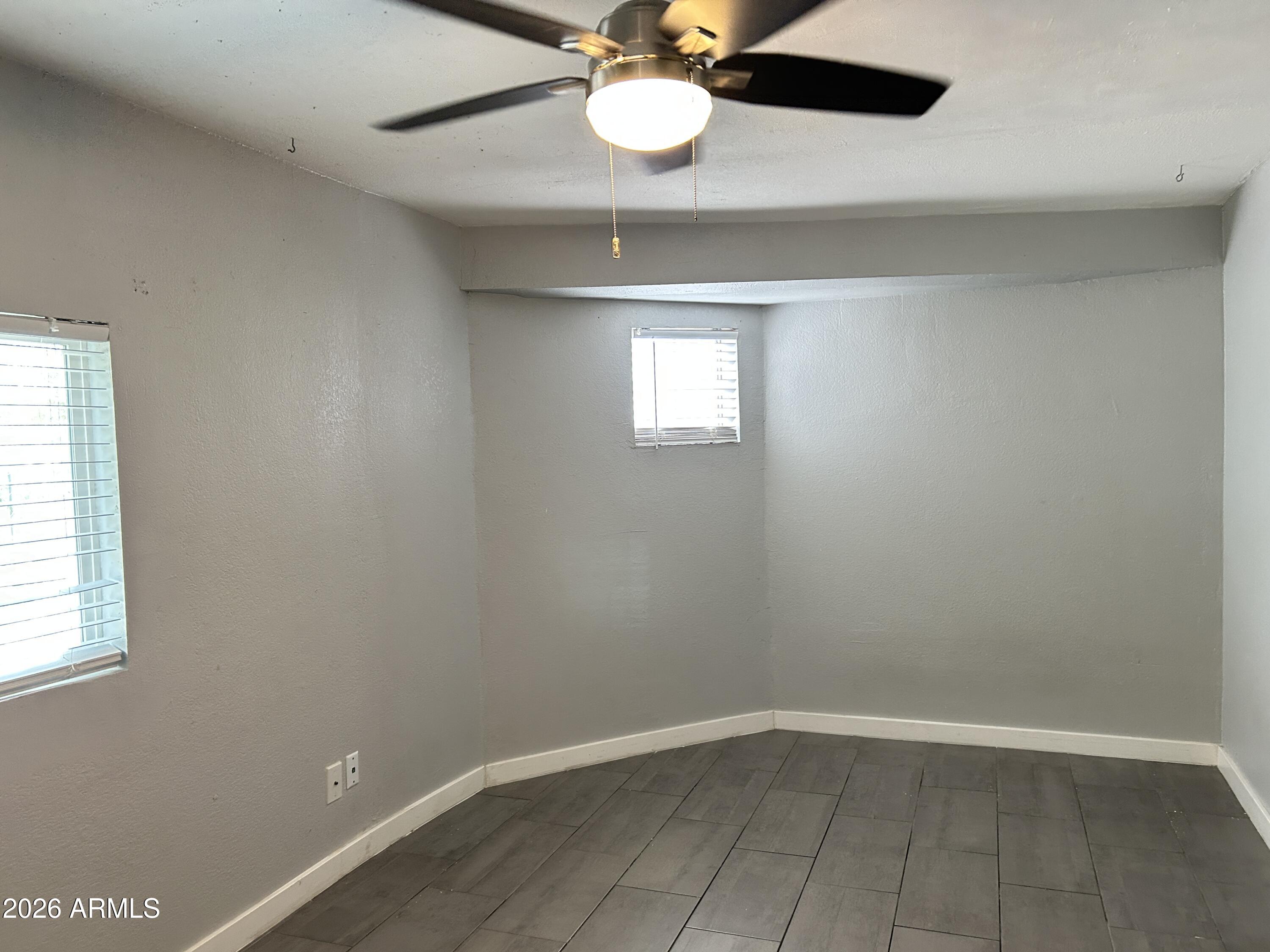 9618 North 5th Street, Unit 1 Phoenix, AZ 85020 - Photo 3 of 11 IMG_9614