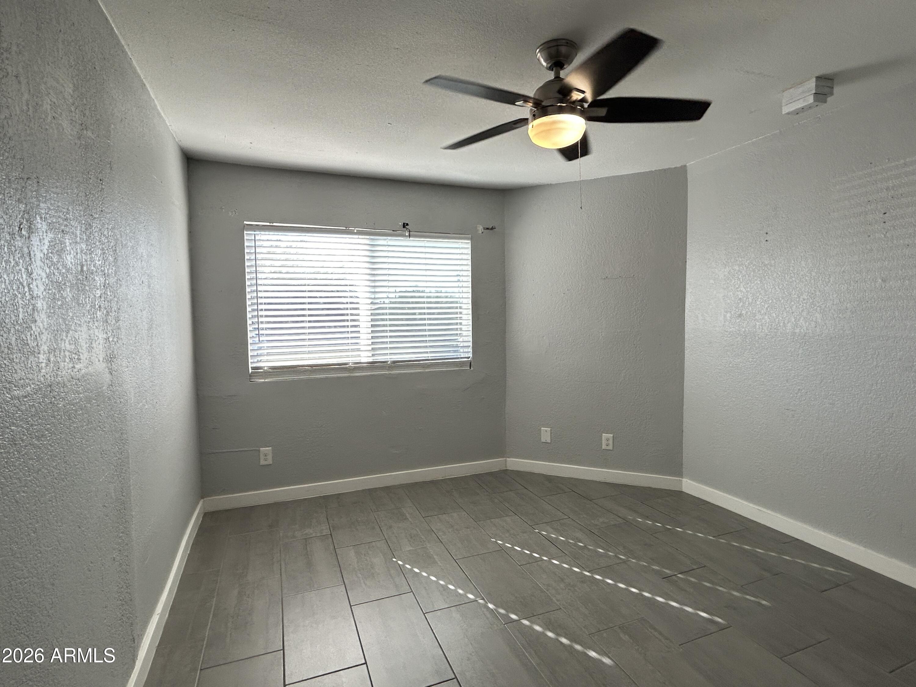 9618 North 5th Street, Unit 1 Phoenix, AZ 85020 - Photo 10 of 11 IMG_9620