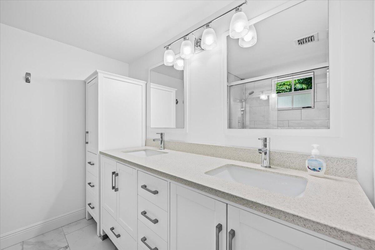 1205 Sandy Lane, Unit 249 Riviera Beach, FL 33404 - Photo 18 of 33 18-LUX_5657 - Copy