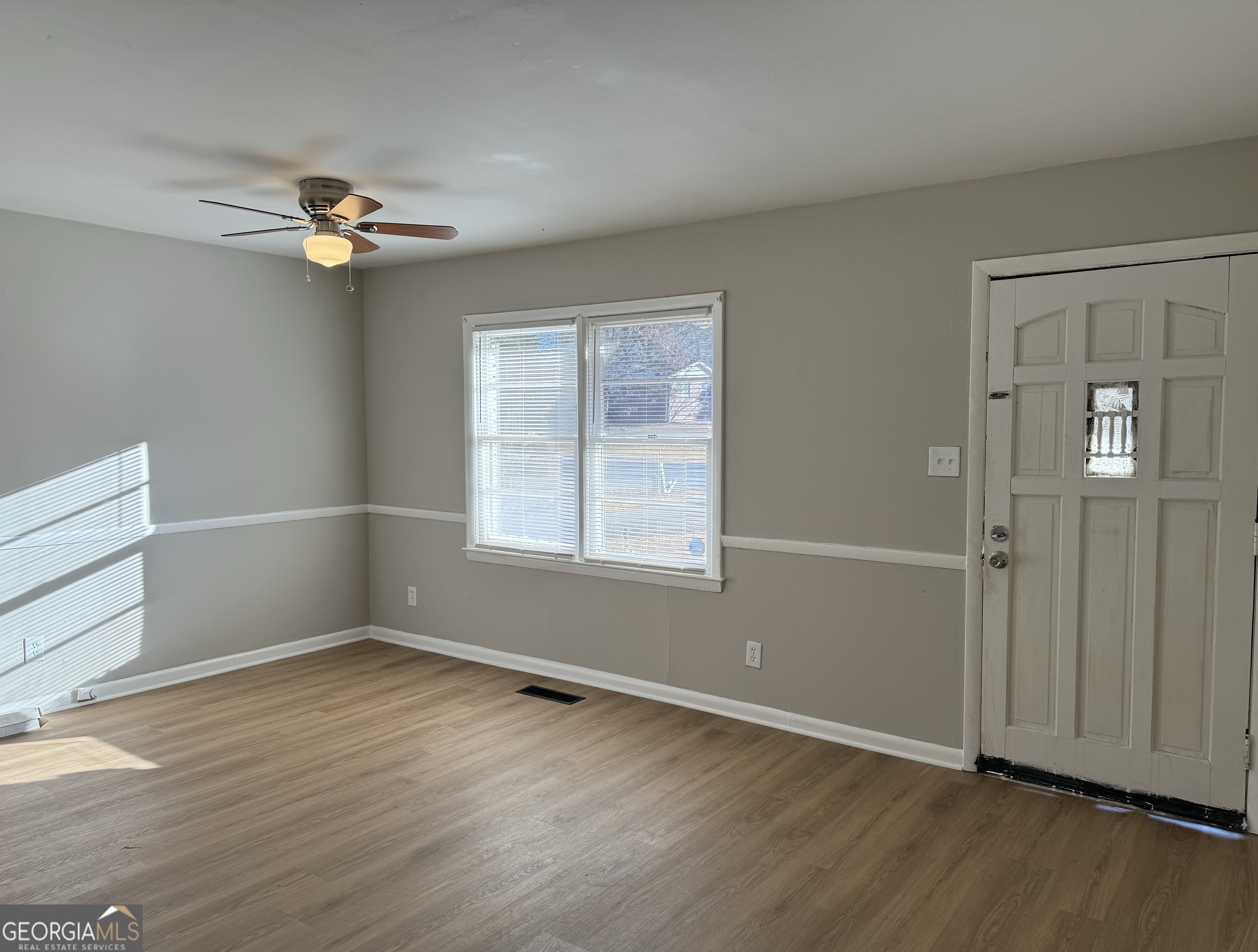 10747 Thrasher Road Hampton, GA 30228 - Photo 2 of 12