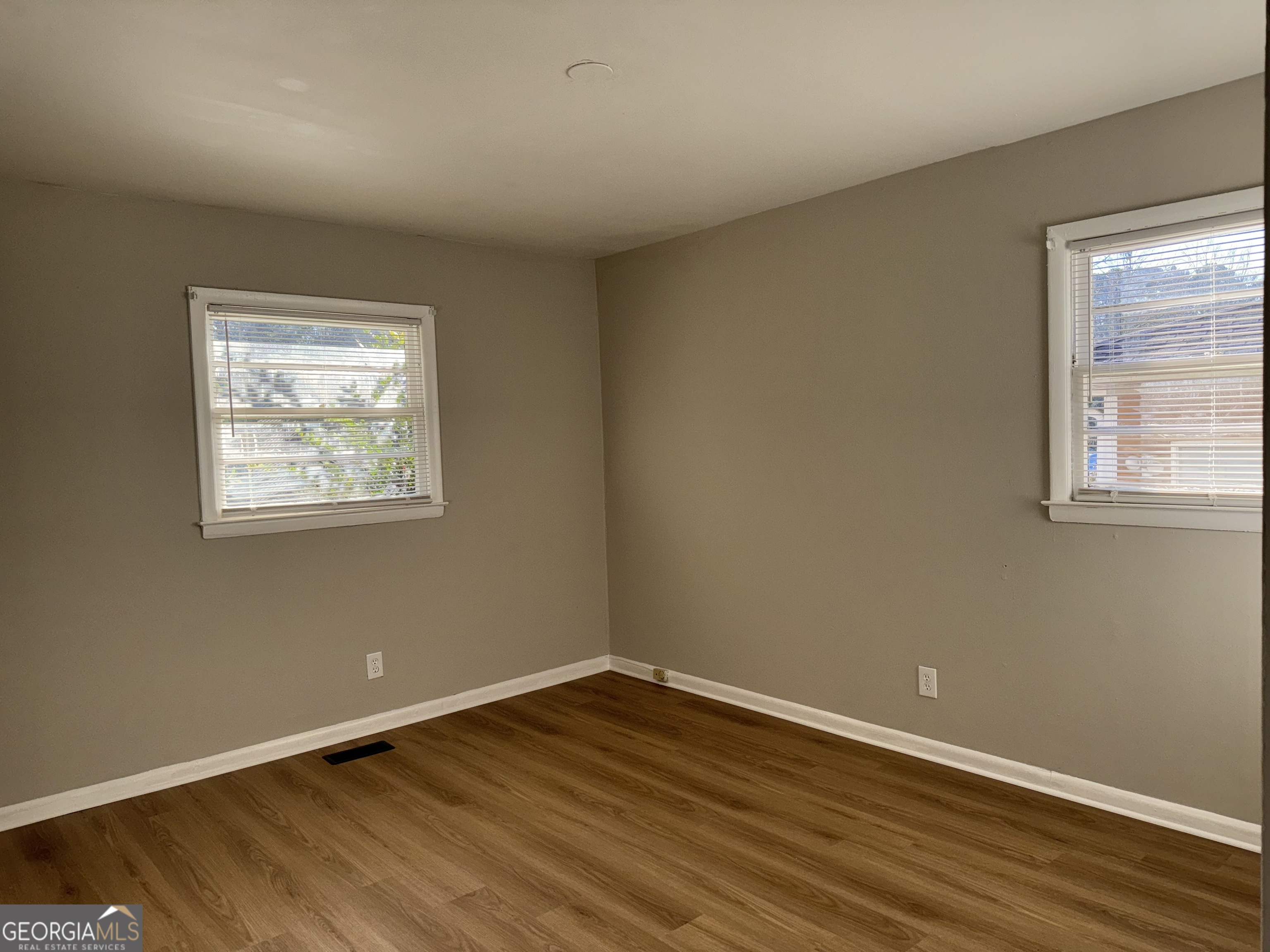 10747 Thrasher Road Hampton, GA 30228 - Photo 5 of 12