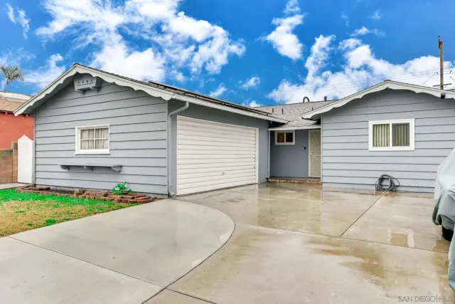 $875,000 | 11518 205th Street, Lakewood, CA 90715
