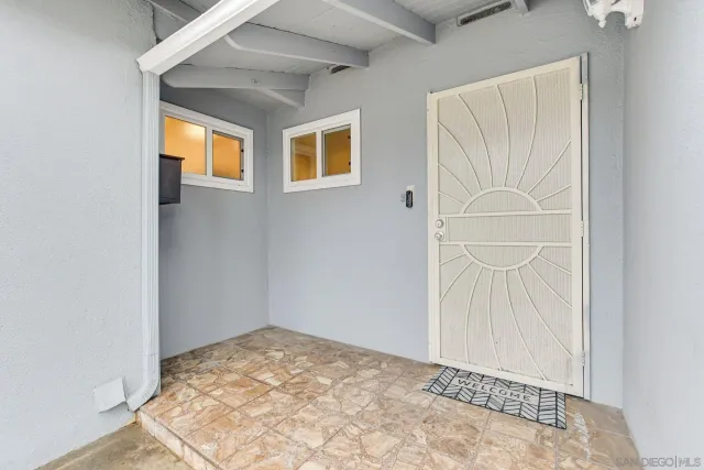 $875,000 | 11518 205th Street, Lakewood, CA 90715