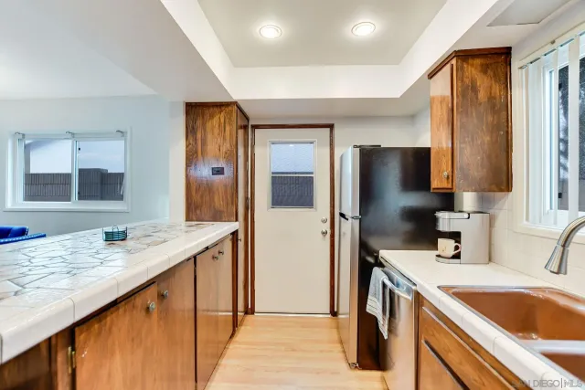 $875,000 | 11518 205th Street, Lakewood, CA 90715