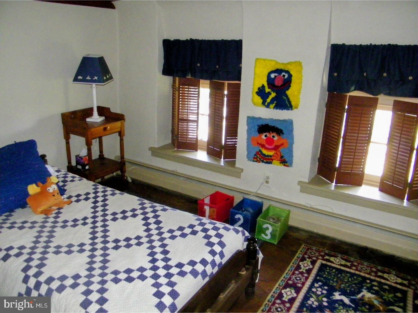 898 Herman Road Horsham, PA 19044 - Photo 19 of 24 Gallery Image 19