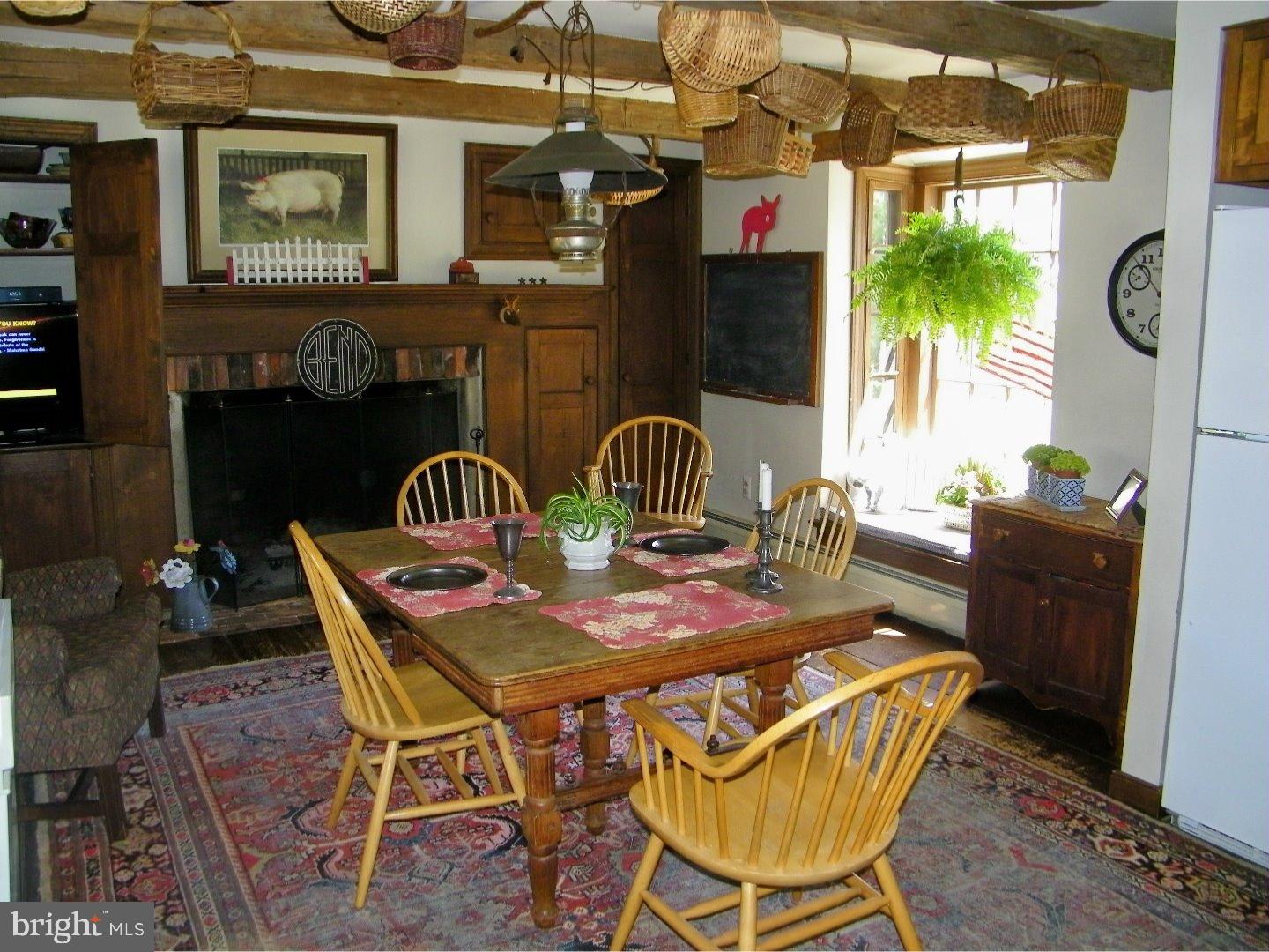 898 Herman Road Horsham, PA 19044 - Photo 6 of 24 Gallery Image 6