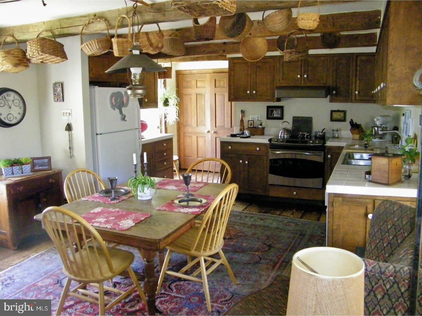 898 Herman Road Horsham, PA 19044 - Photo 7 of 24 Gallery Image 7