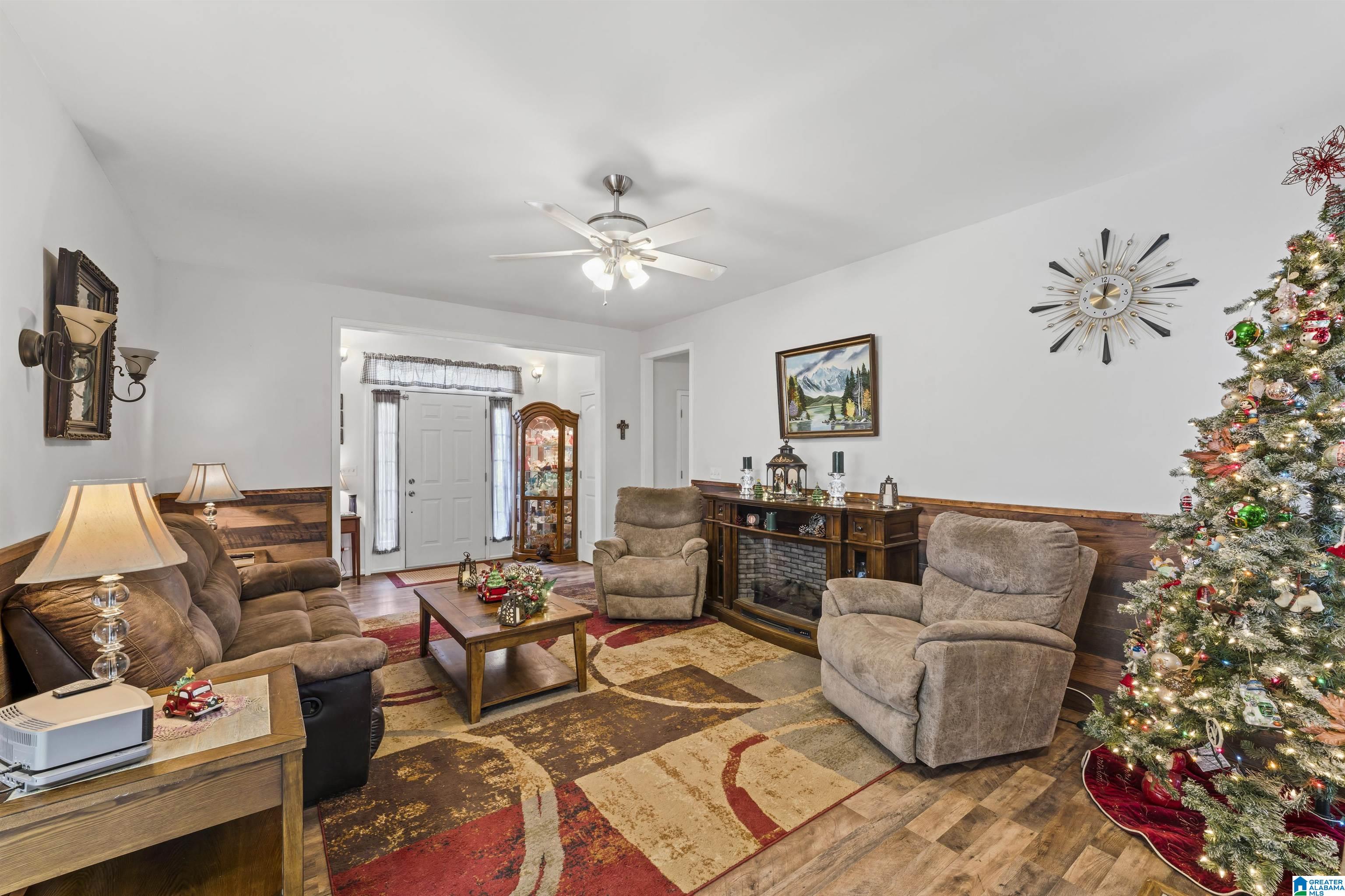 269 Blount Ridge Drive Warrior, AL 35180 - Photo 4 of 40