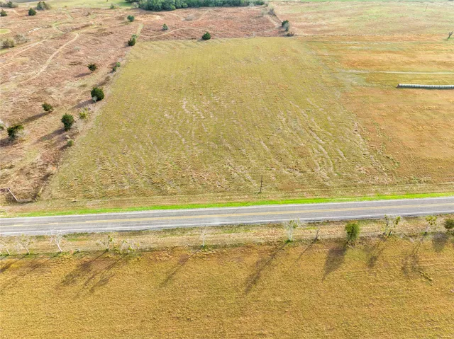 $165,000 | 615 Fm 615, Schulenburg, TX 78956