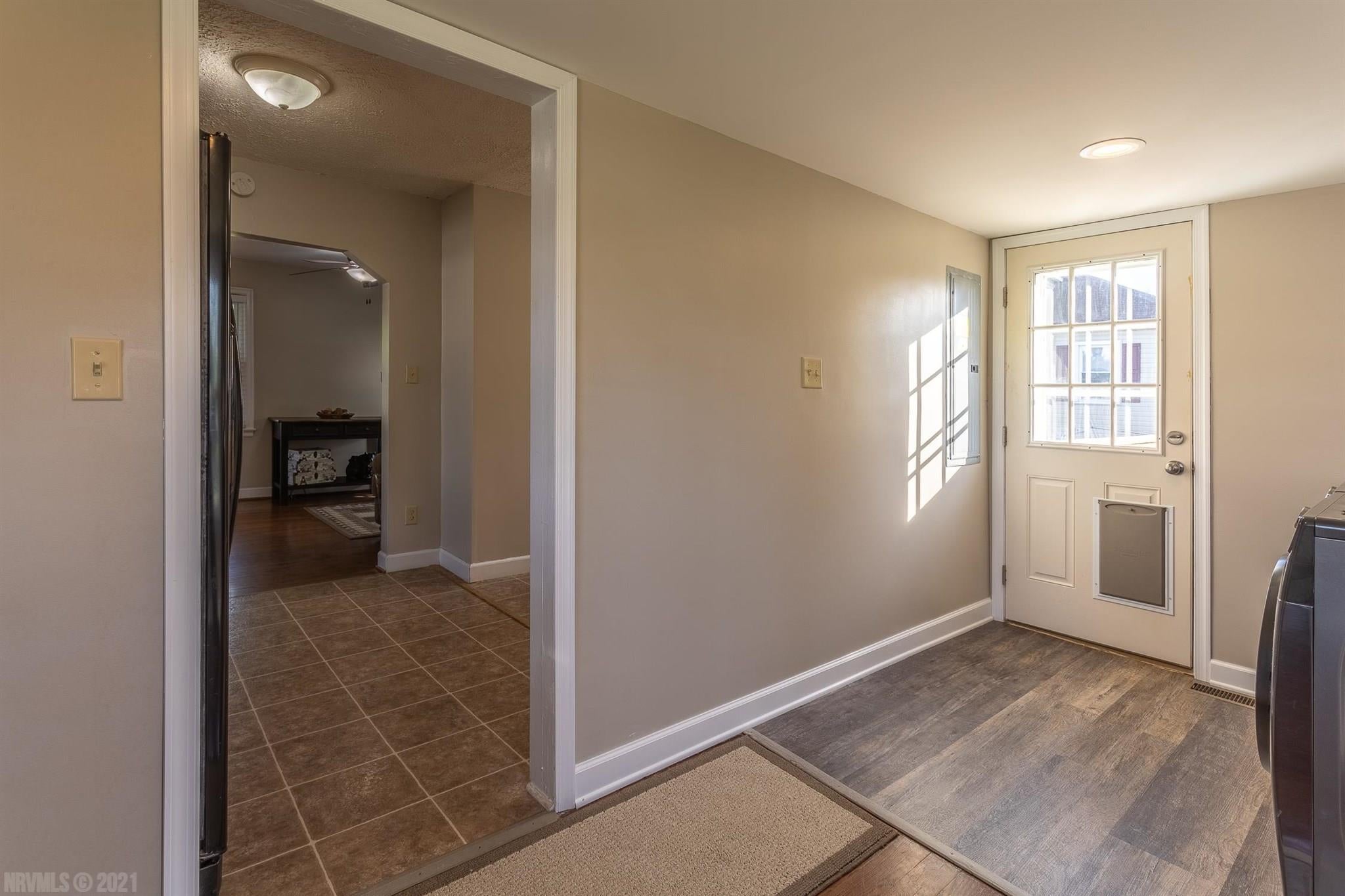 7485 Ridge Road Radford, VA 24141 - Photo 24 of 25 Gallery Image 24
